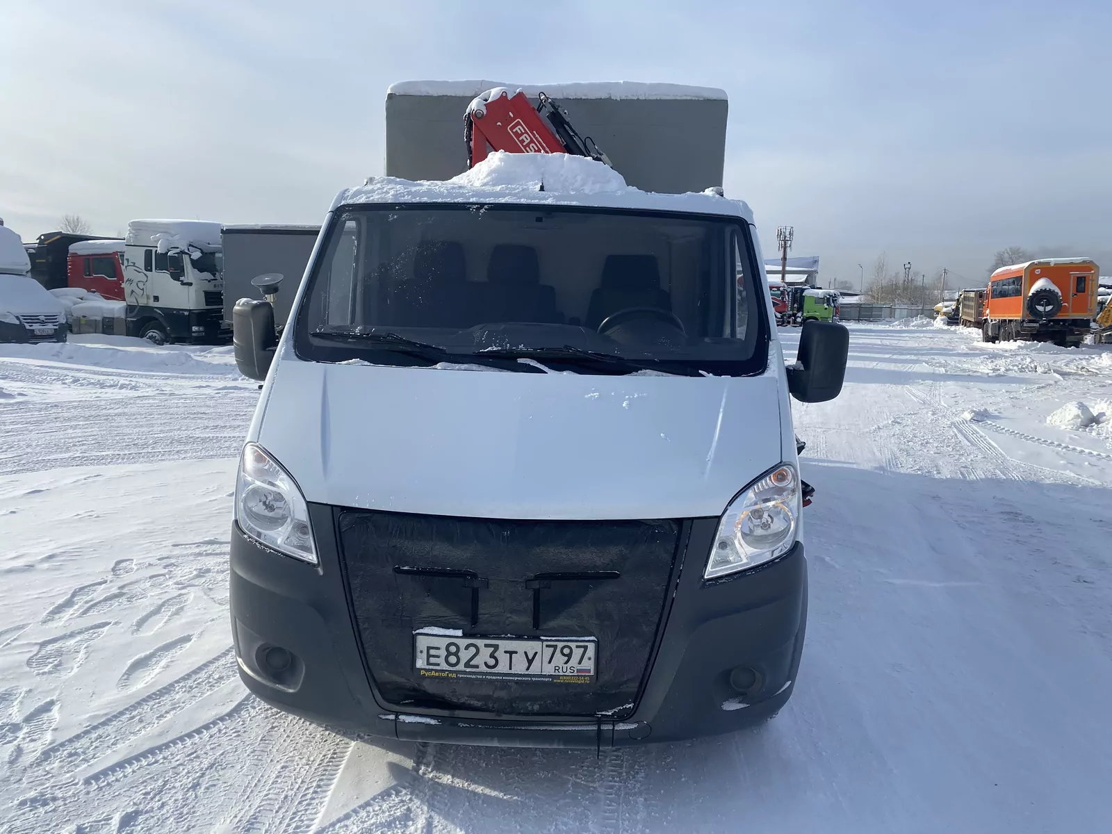 Газель NEXT Бортовой с КМУ