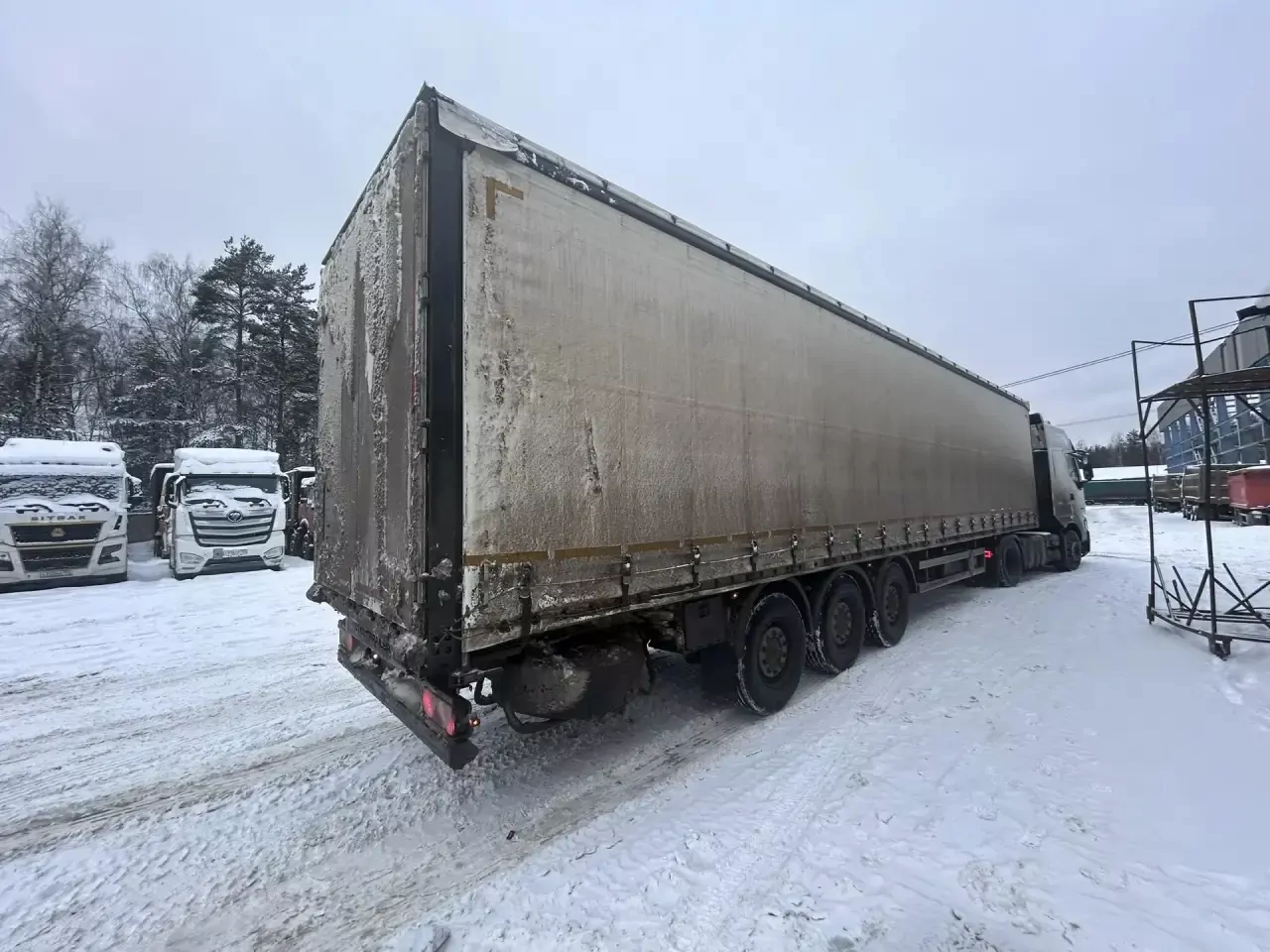 UAT SCFG-9226.01 Полуприцеп Бортовой/Шторный