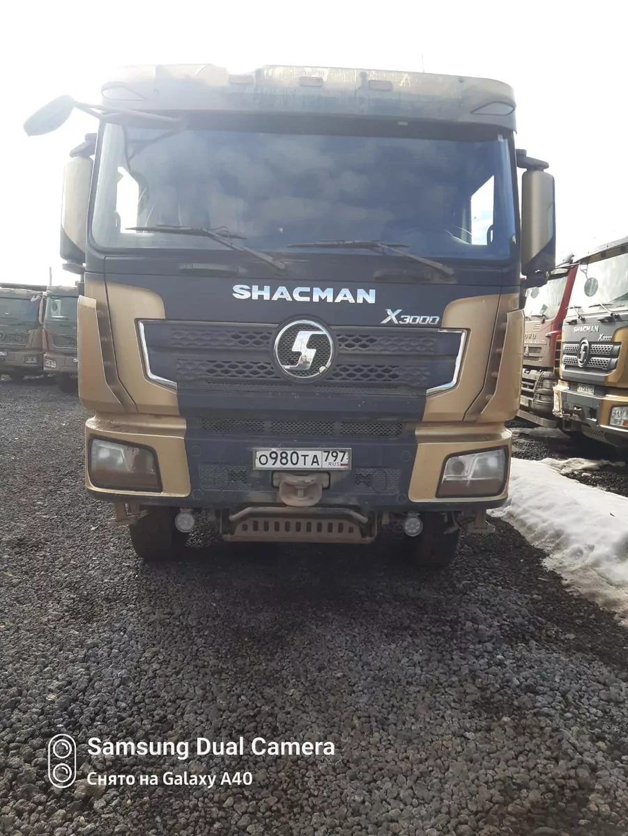 Shacman SX331863366 8x4 Самосвал