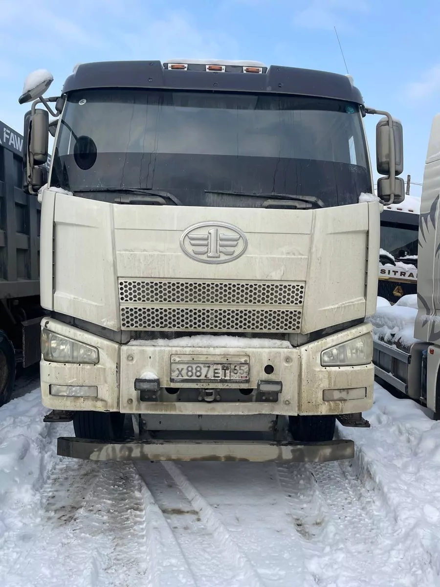 FAW J6 6x4 Самосвал