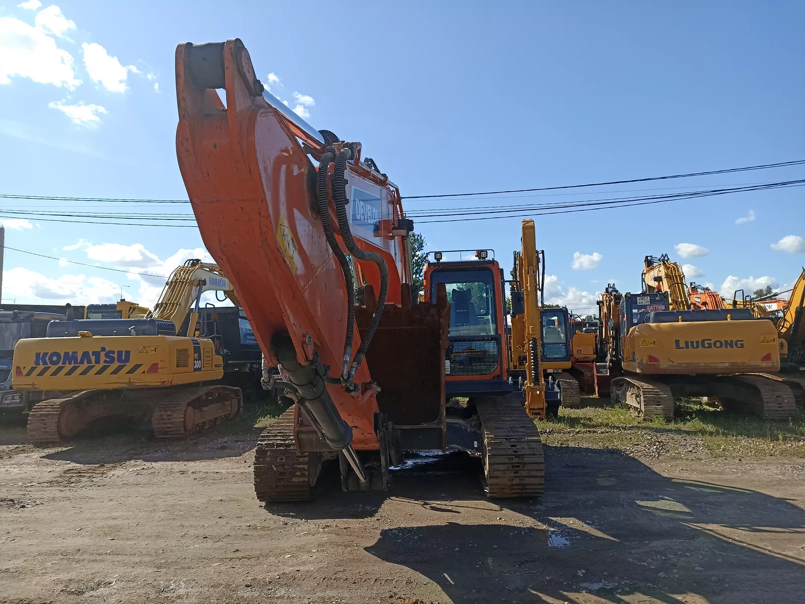 DEVELON DX260LC-7M Экскаватор