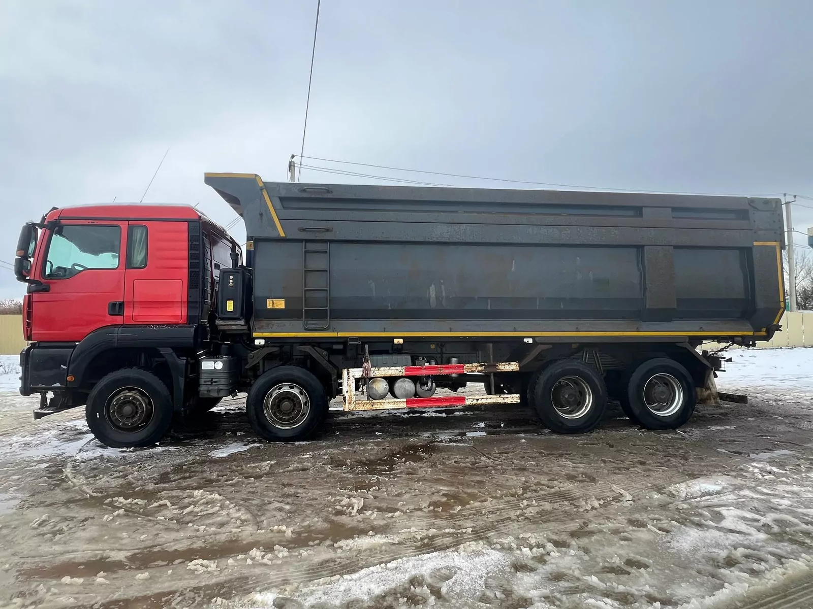 SITRAK C7H 8x4 Самосвал