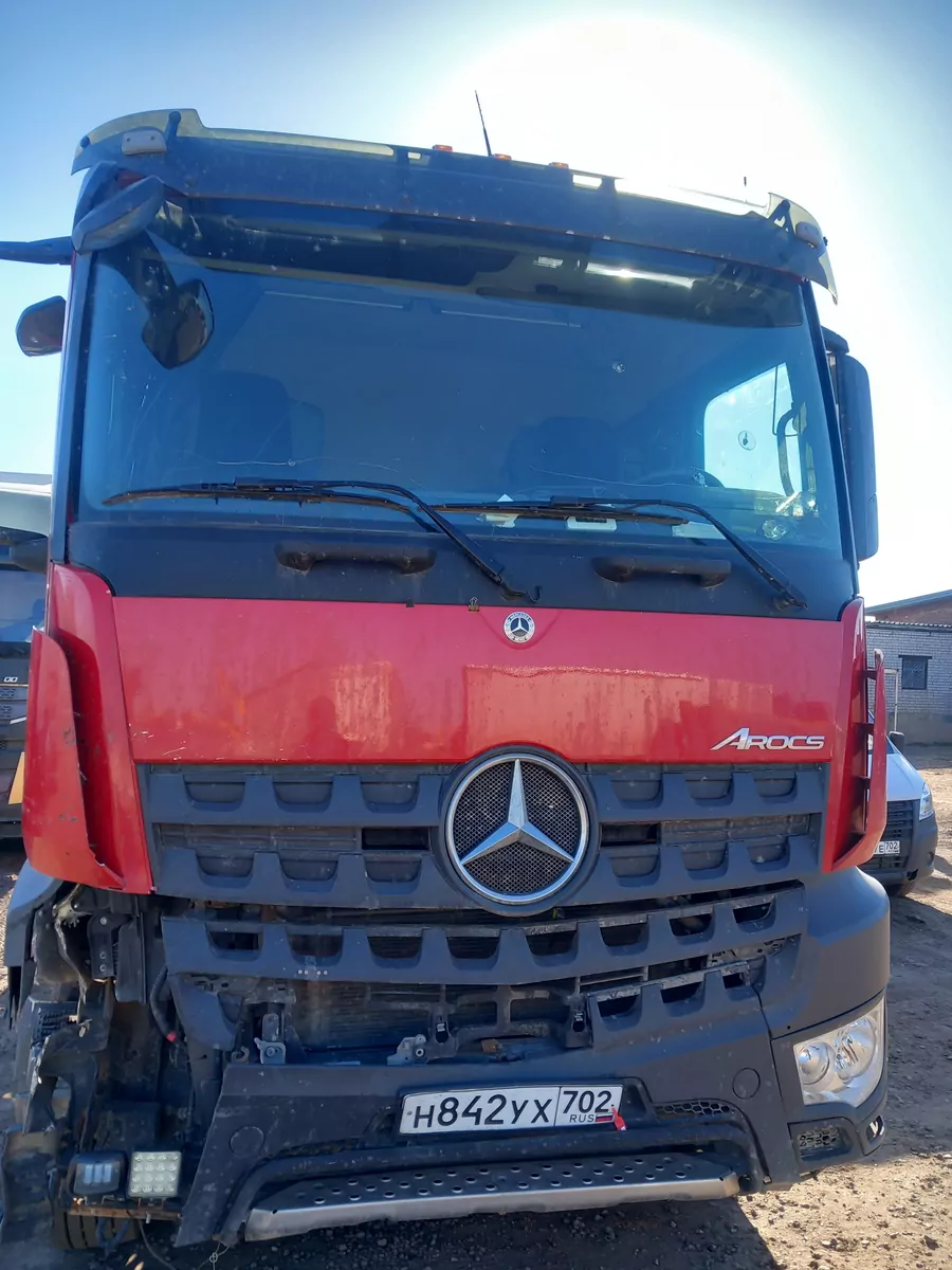 Mercedes-Benz AROCS 3348S AT 6x4 Седельный тягач