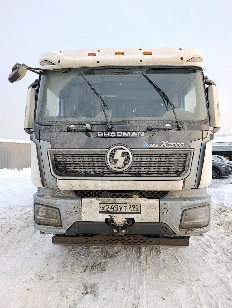 Shacman SX331863366 8x4 Самосвал
