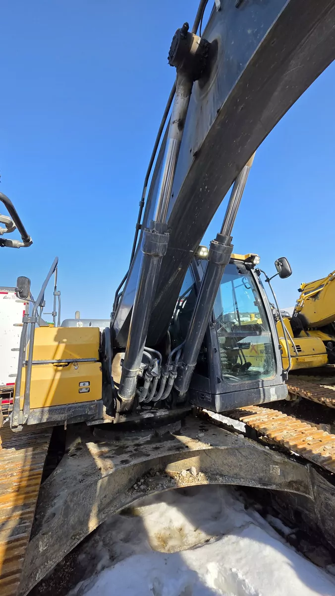 John Deere E260 Экскаватор