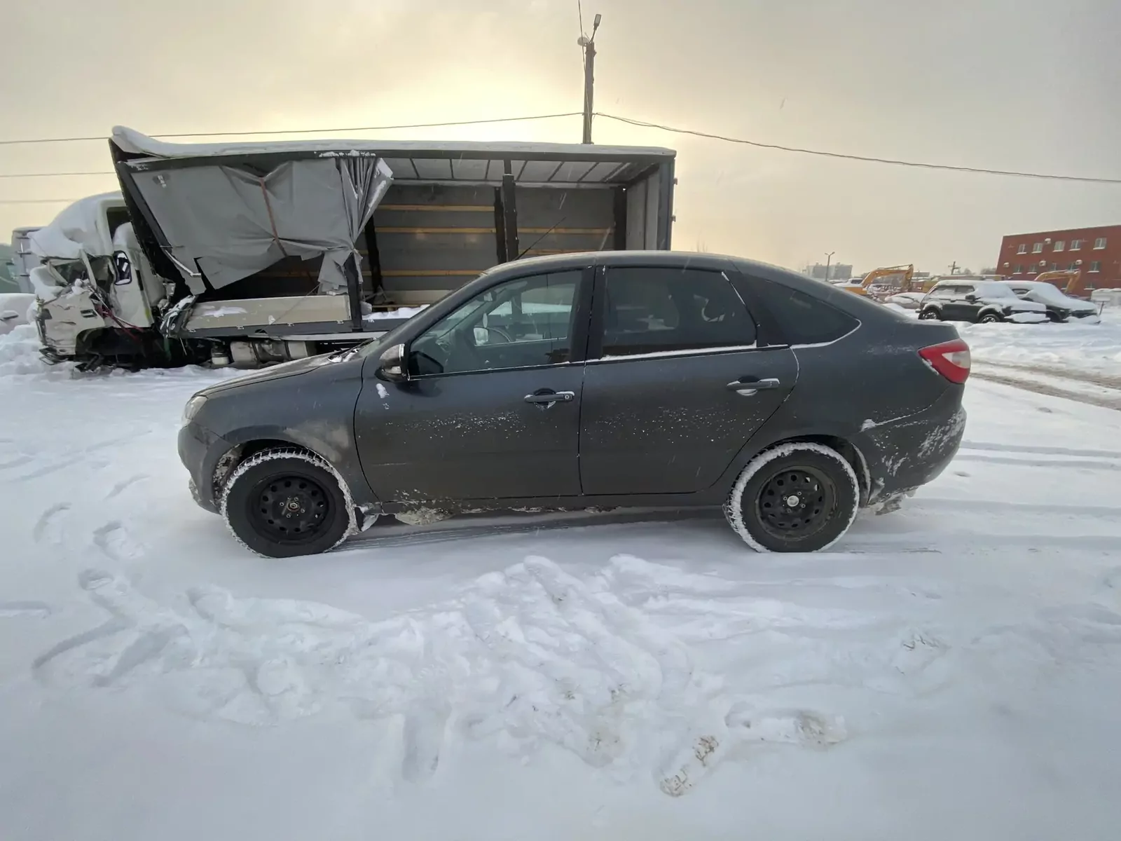 LADA GRANTA Лифтбек