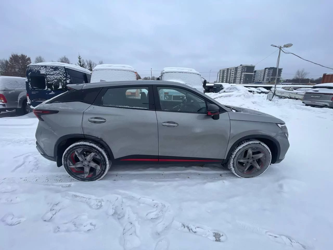 Omoda C5