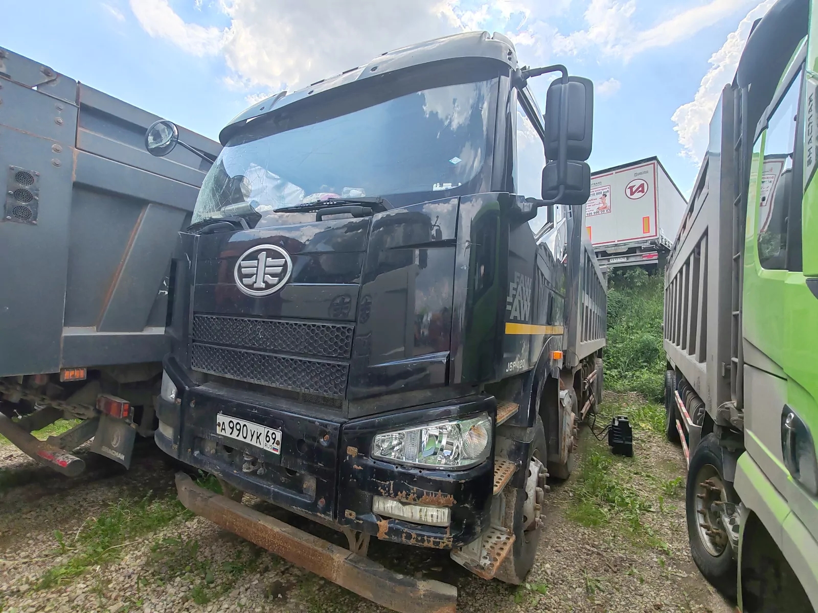 FAW J6 8x4 Самосвал