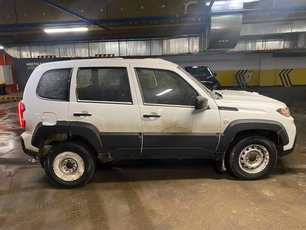 LADA Niva Travel