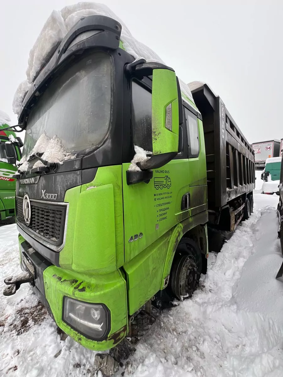 Shacman SX33186V366 8x4 Самосвал