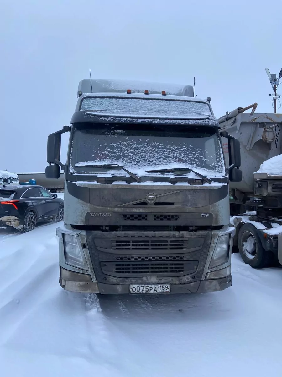 Volvo FM 4x2 Седельный тягач