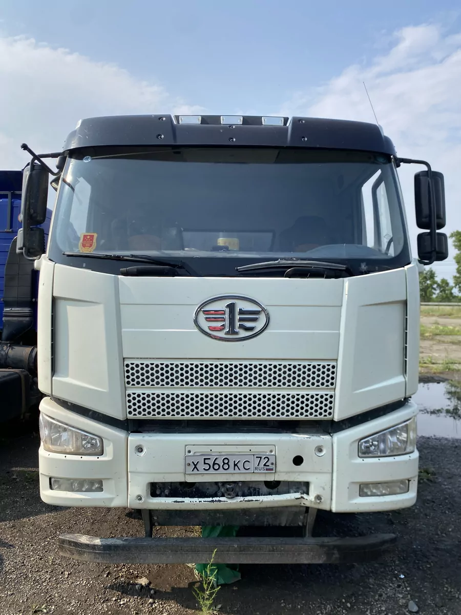 FAW J6 6x4 Самосвал