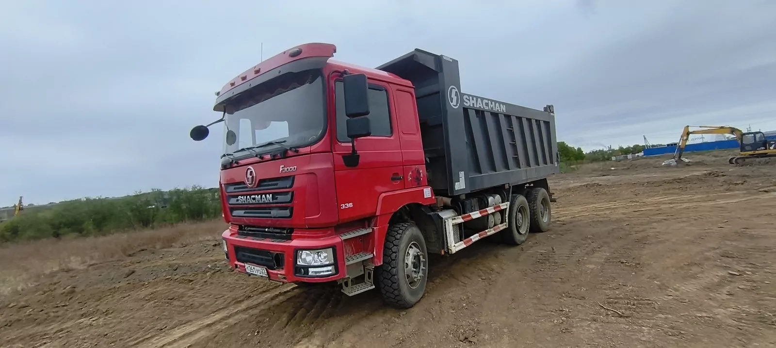Shacman (Shaanxi) SX3258DV385 6x6 Самосвал