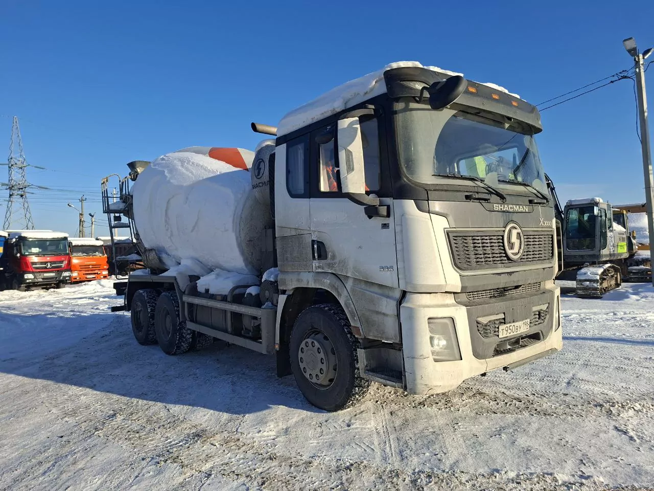 Shacman (Shaanxi) SX5258GJB6R384 6x4 Автобетоносмеситель