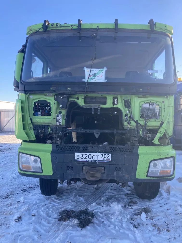 Shacman SX33186T366 8x4 Самосвал