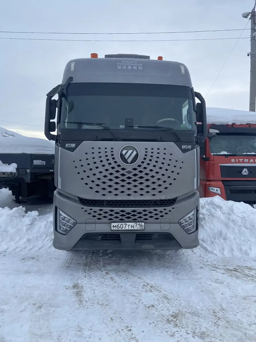 Foton AUMAN Galaxy 6x4 Седельный тягач