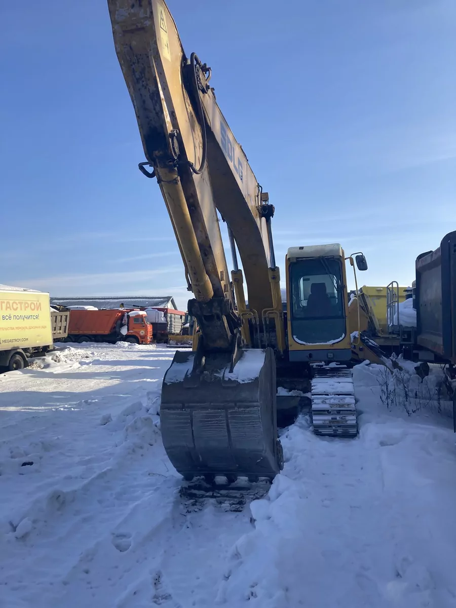 SDLG E6210 Экскаватор