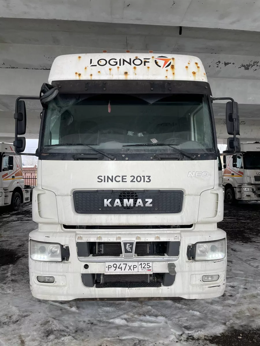 КамАЗ 5490 4x2 Седельный тягач