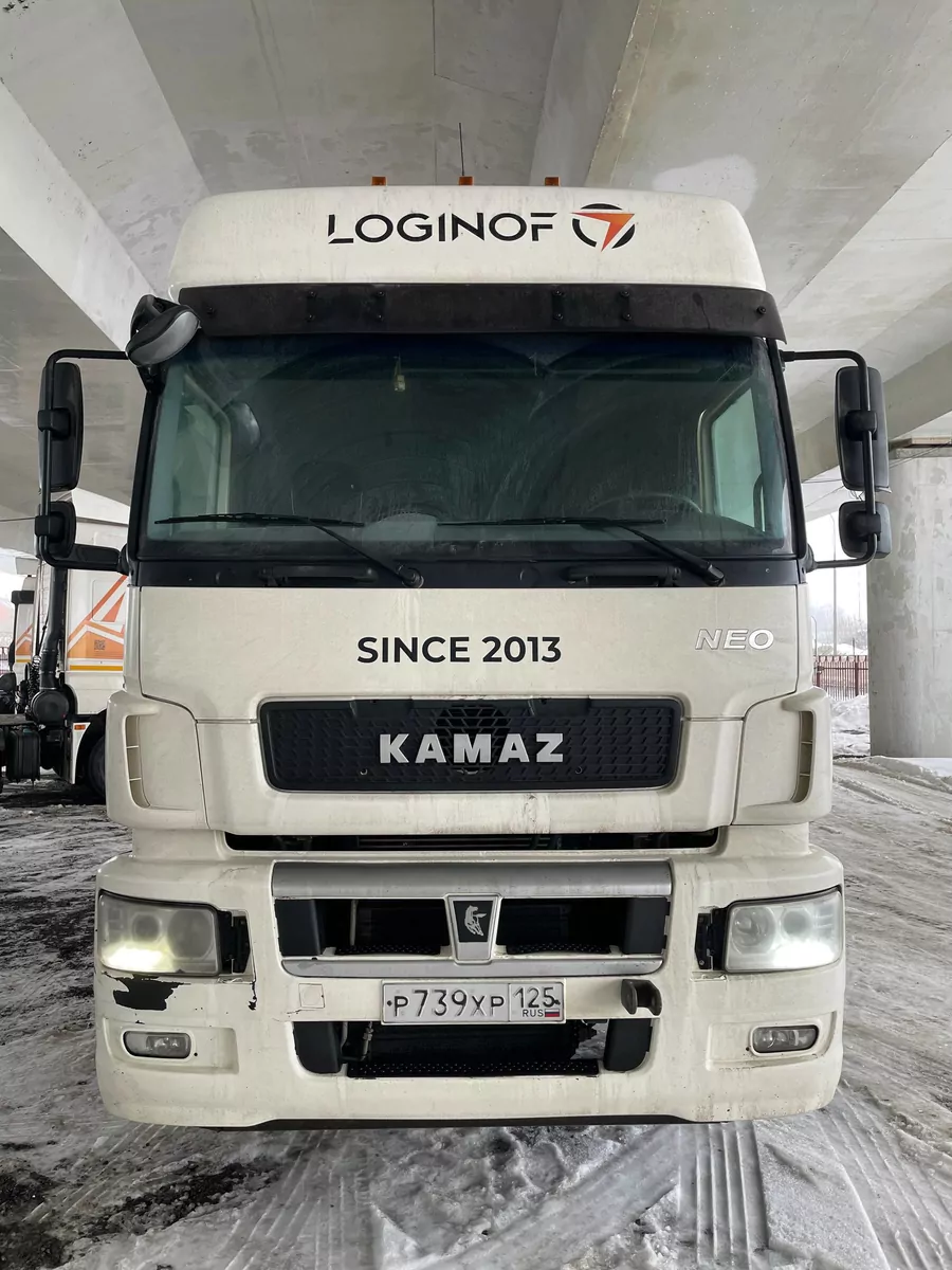 КамАЗ 5490 4x2 Седельный тягач