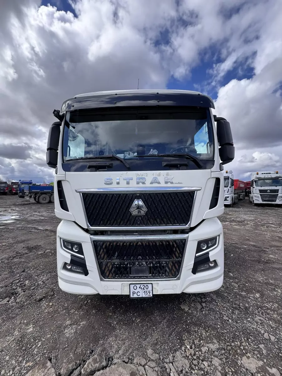 SITRAK C7H 4x2 Седельный тягач
