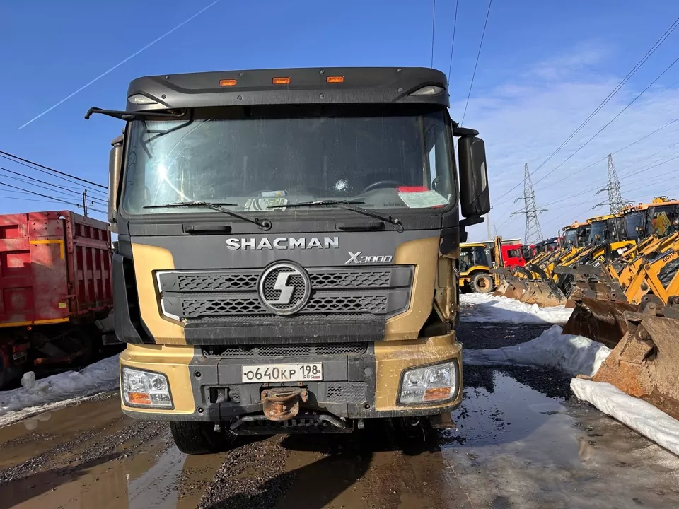Shacman (Shaanxi) SX33186T366C 8x4 Самосвал