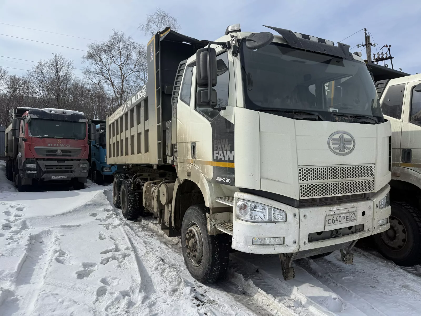 FAW J6 6x4 Самосвал