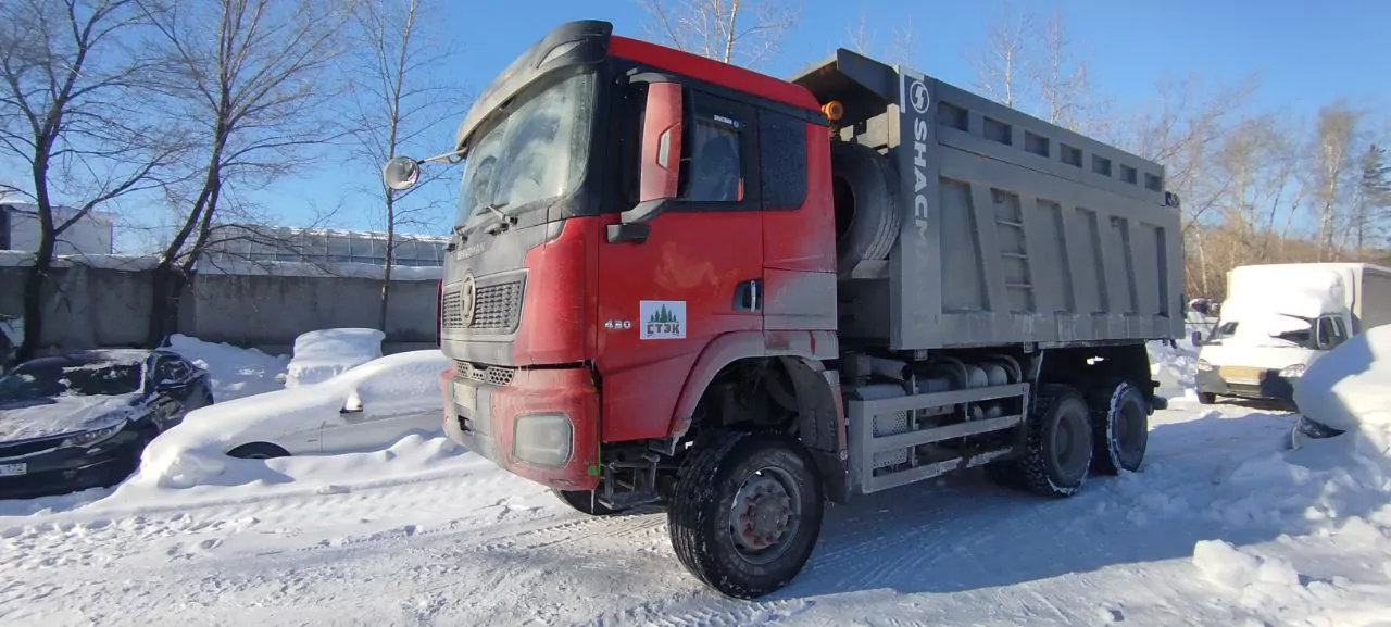 Shacman SX32586V385 6x6 Самосвал