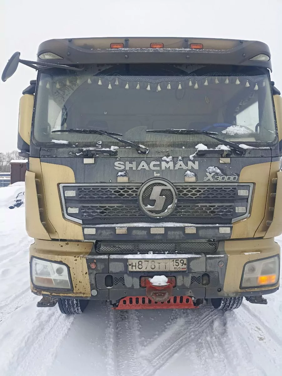 Shacman SX33186V366 8x4 Самосвал