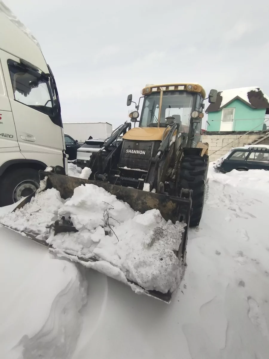SHANMON 388H Экскаватор-погрузчик