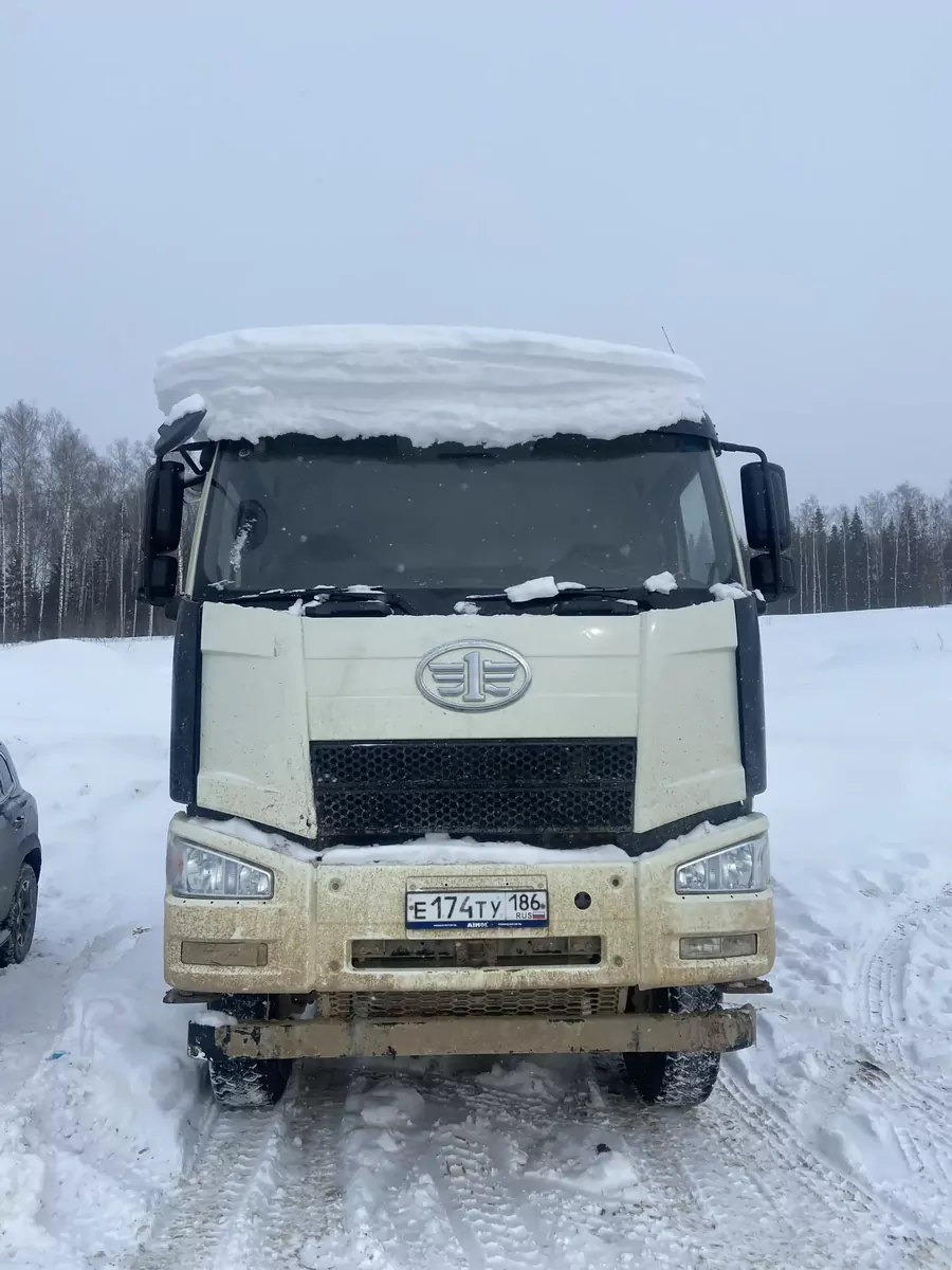 FAW J6 6x6 Самосвал