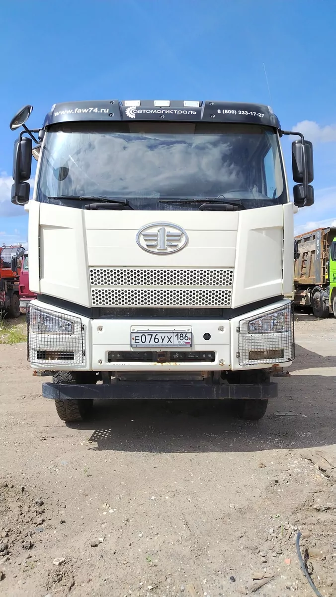 FAW J6 6x6 Самосвал