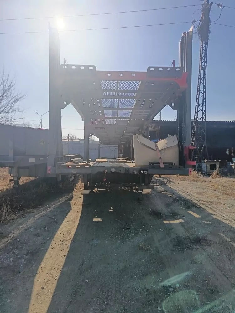 LUXUDA LZC9407BG Полуприцеп автовоз