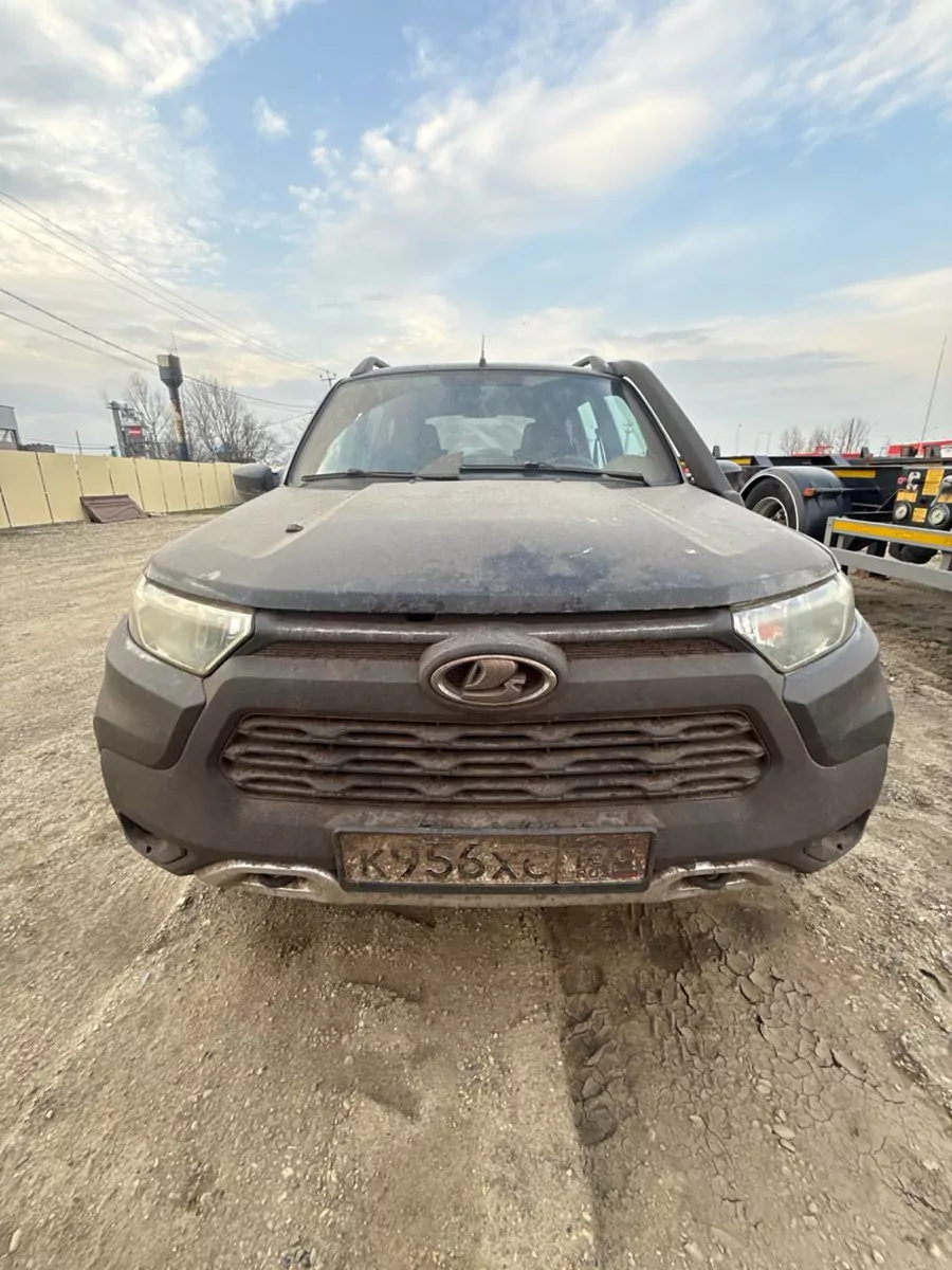 LADA Niva Travel