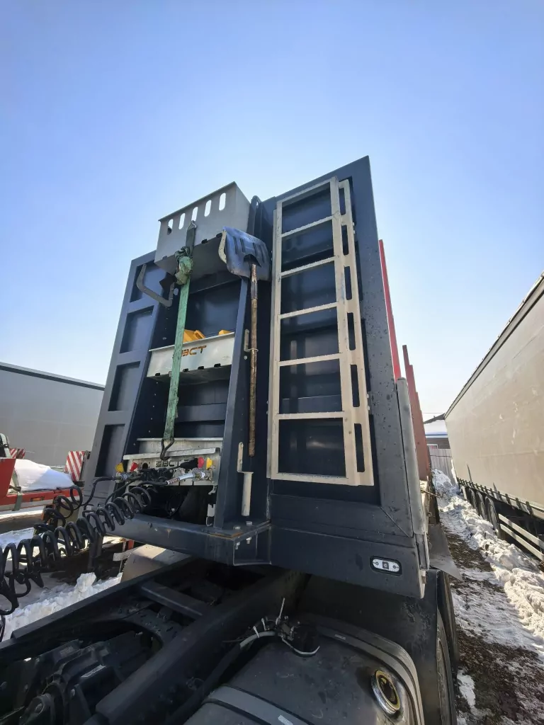 ВостокСпецТрак 9299K3 Полуприцеп сортиментовоз