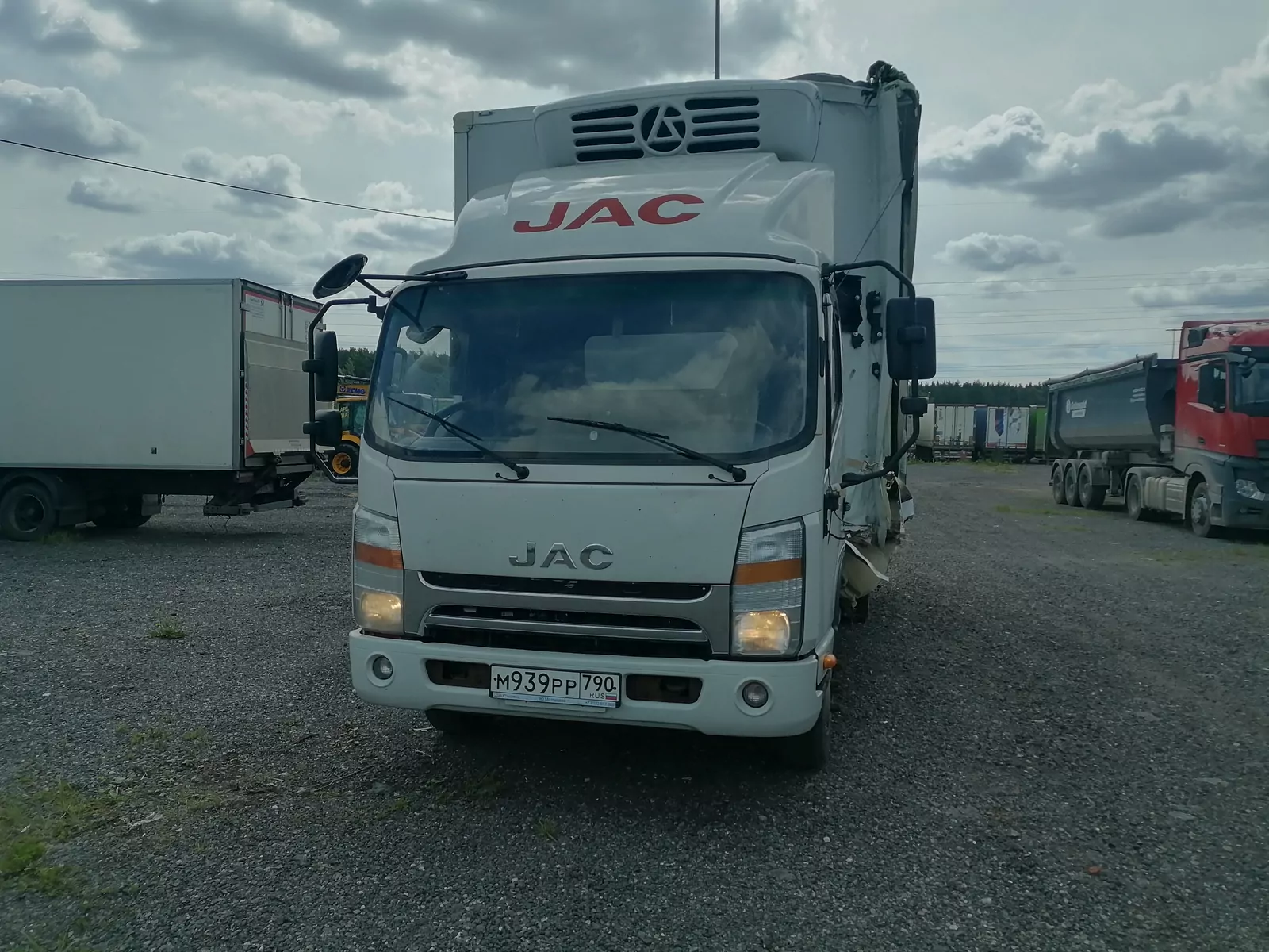 JAC N90 Изотермический/рефрижератор