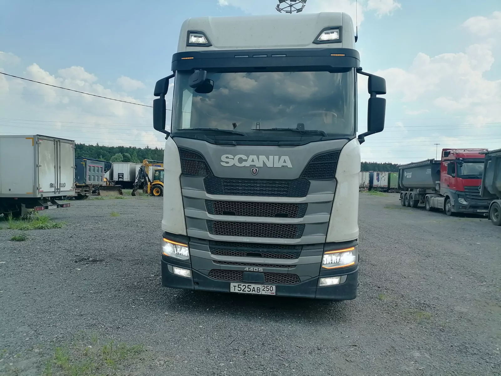 Scania S 6x2 Изотермический/рефрижератор