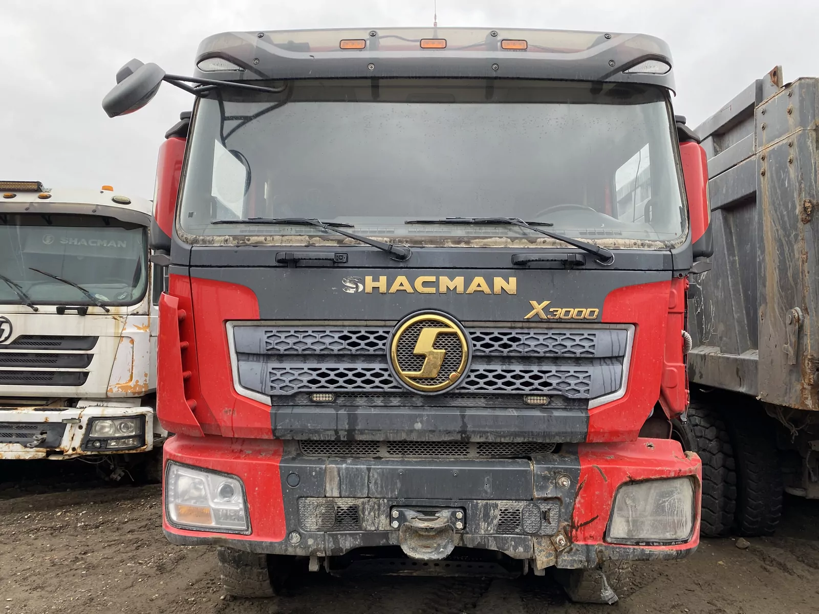 Shacman (Shaanxi) SX33186W366C 8x4 Самосвал