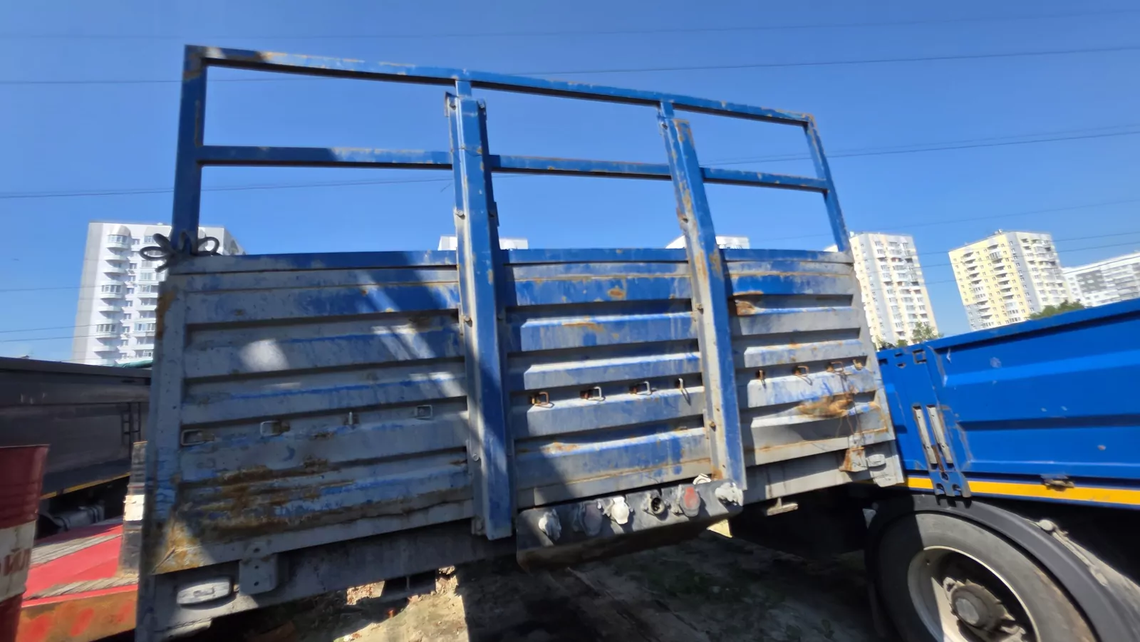 Туймазинский завод автобетоновозов 588513 Полуприцеп бортовой