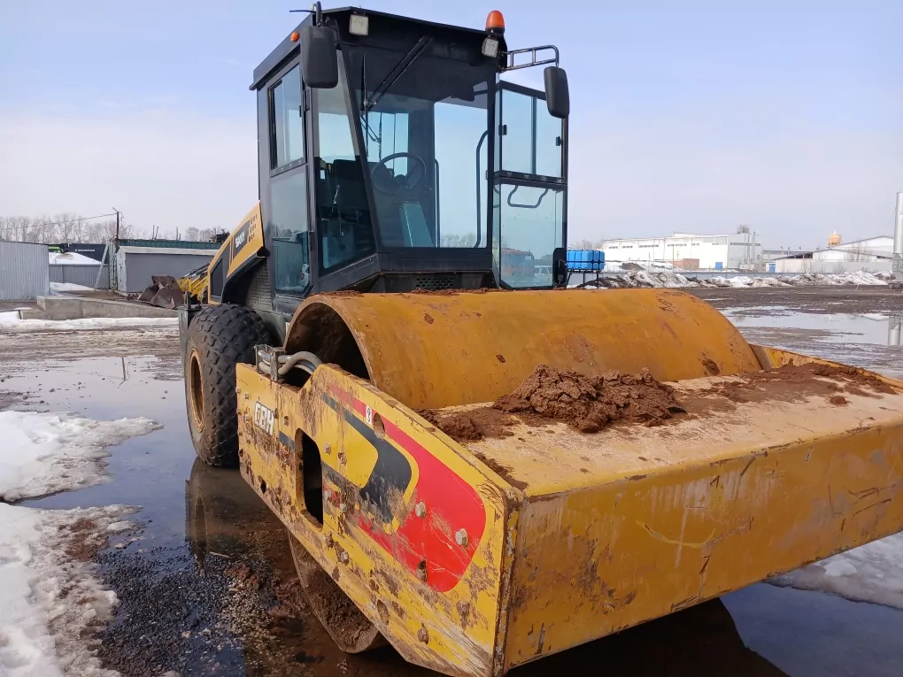SANY SSR200C-8H Каток