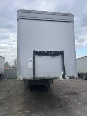 Kogel S24 Полуприцеп бортовой/шторный