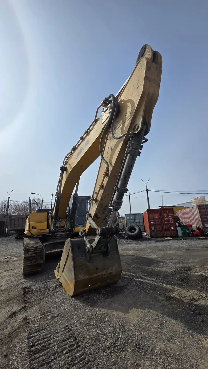 LiuGong CLG936E Экскаватор
