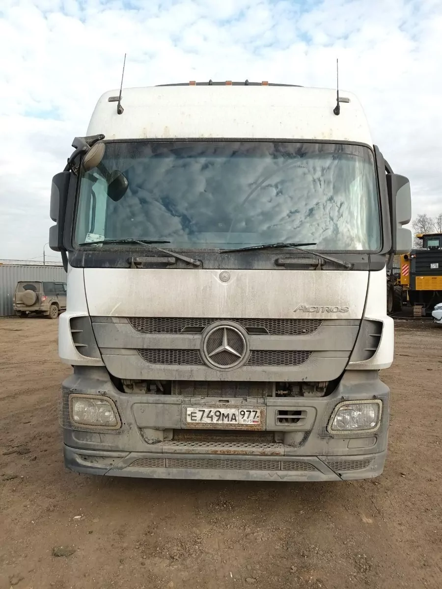 Mercedes-Benz ACTROS 4x2 Седельный тягач