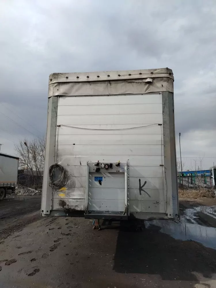 Schmitz Cargobull 9084 Полуприцеп шторный