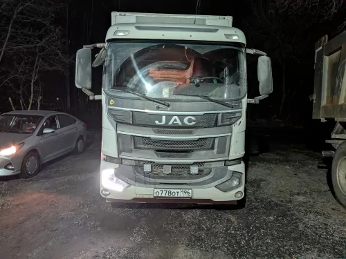ТТМ-Центр АФ-77ADLJ-02 на шасси JAC N200 4x2 Изотермический/рефрижератор