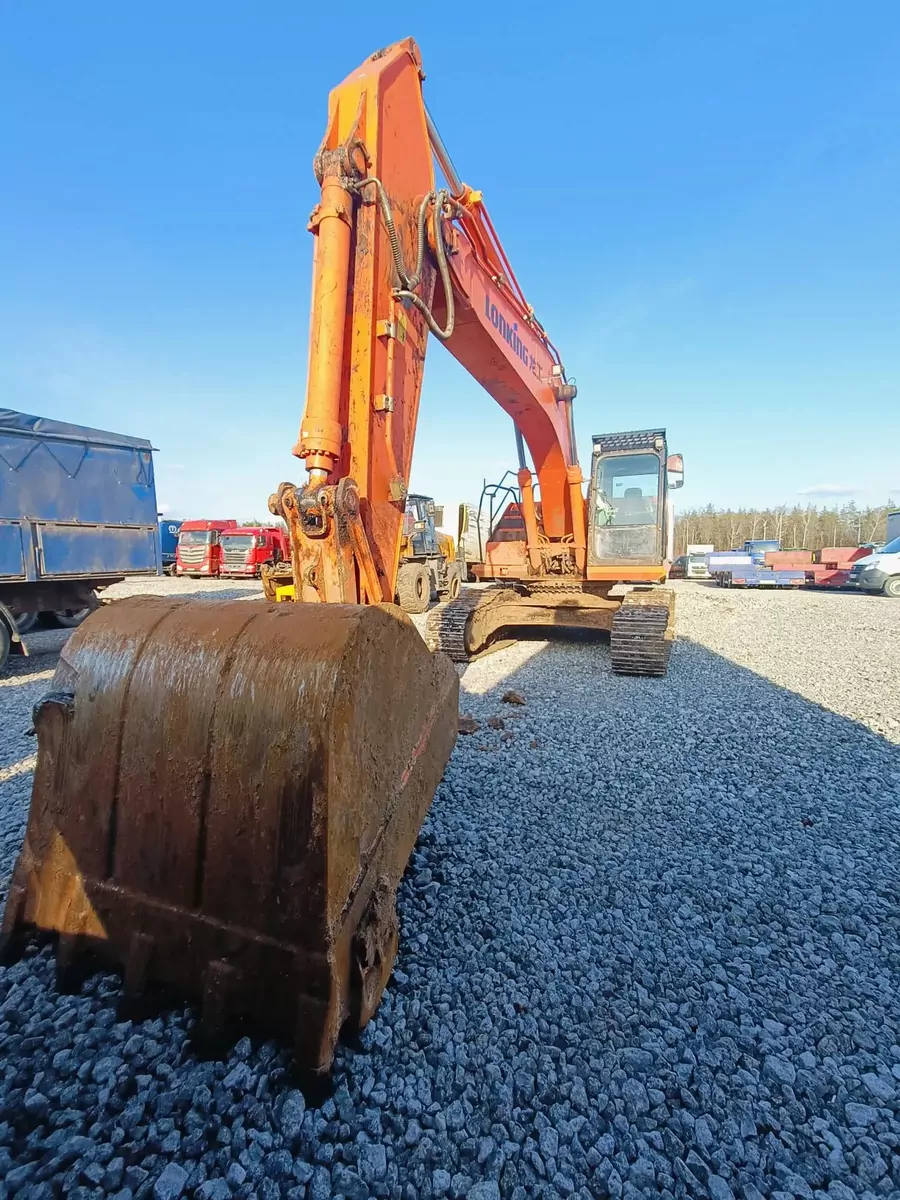 Lonking CDM6266 Экскаватор