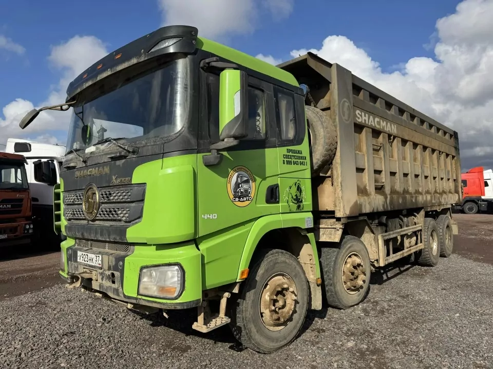 Shacman (Shaanxi) SX33186W366C 8x4 Самосвал