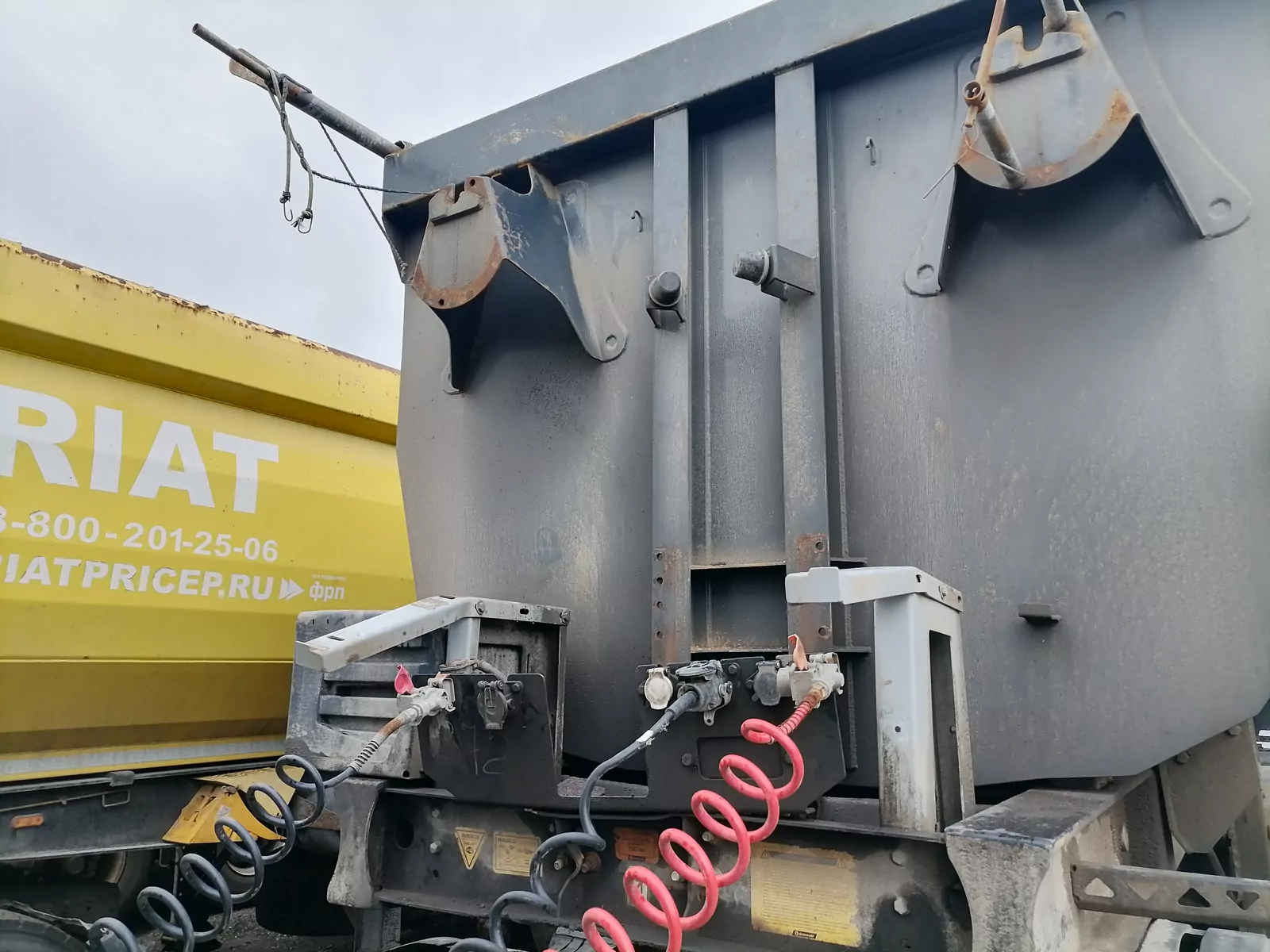 Grunwald 9453 Полуприцеп самосвальный