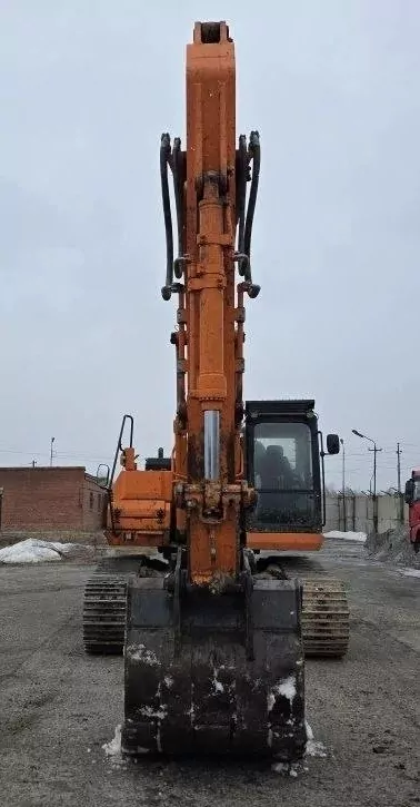 PB Профессионал PB330 Экскаватор