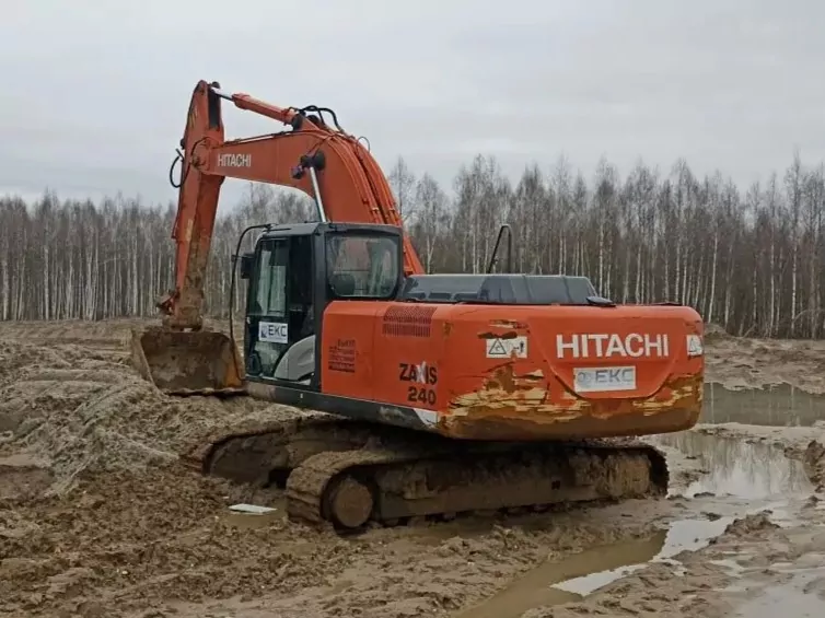 HITACHI ZX240 Экскаватор