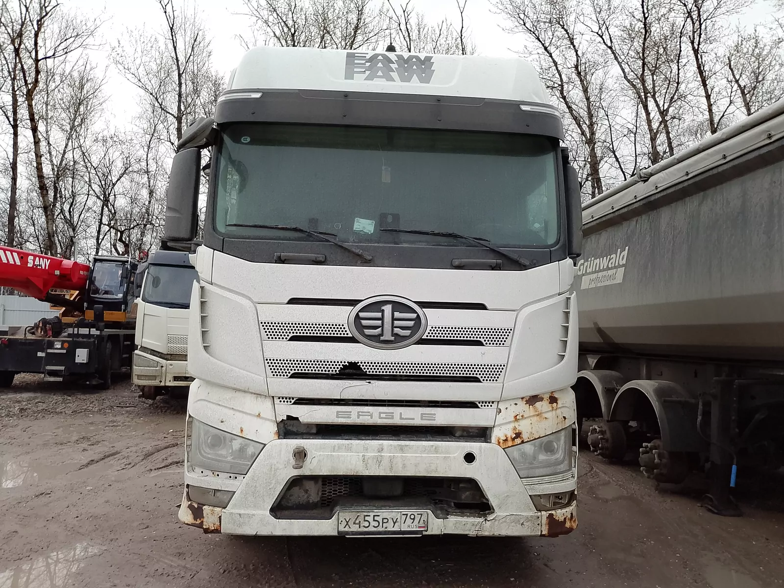 FAW J7 6x4 Седельный тягач
